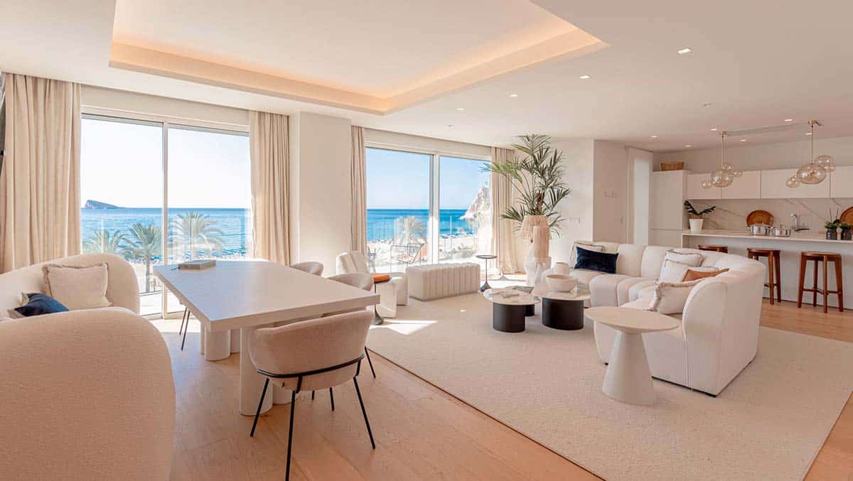 Delfin Tower-3 (Apartments and penthouses for sale in Benidorm)