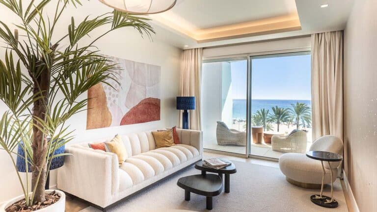 Delfin Tower-8 (Apartments and penthouses for sale in Benidorm)